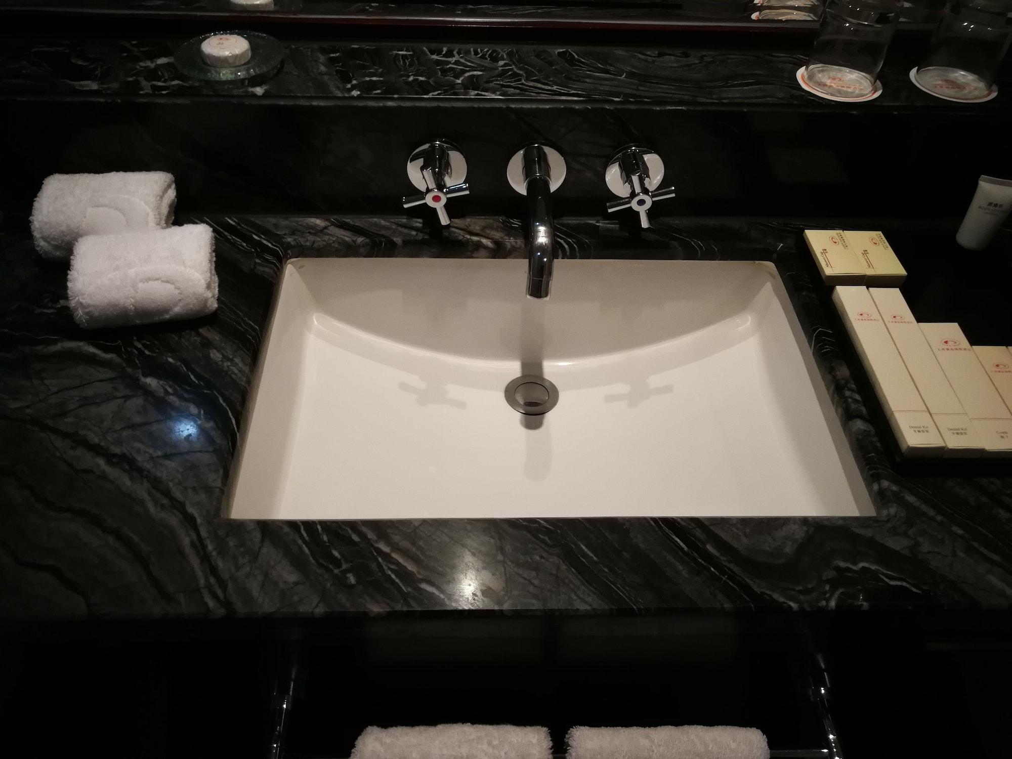 Daysun International Hotel Guangzhou Dış mekan fotoğraf