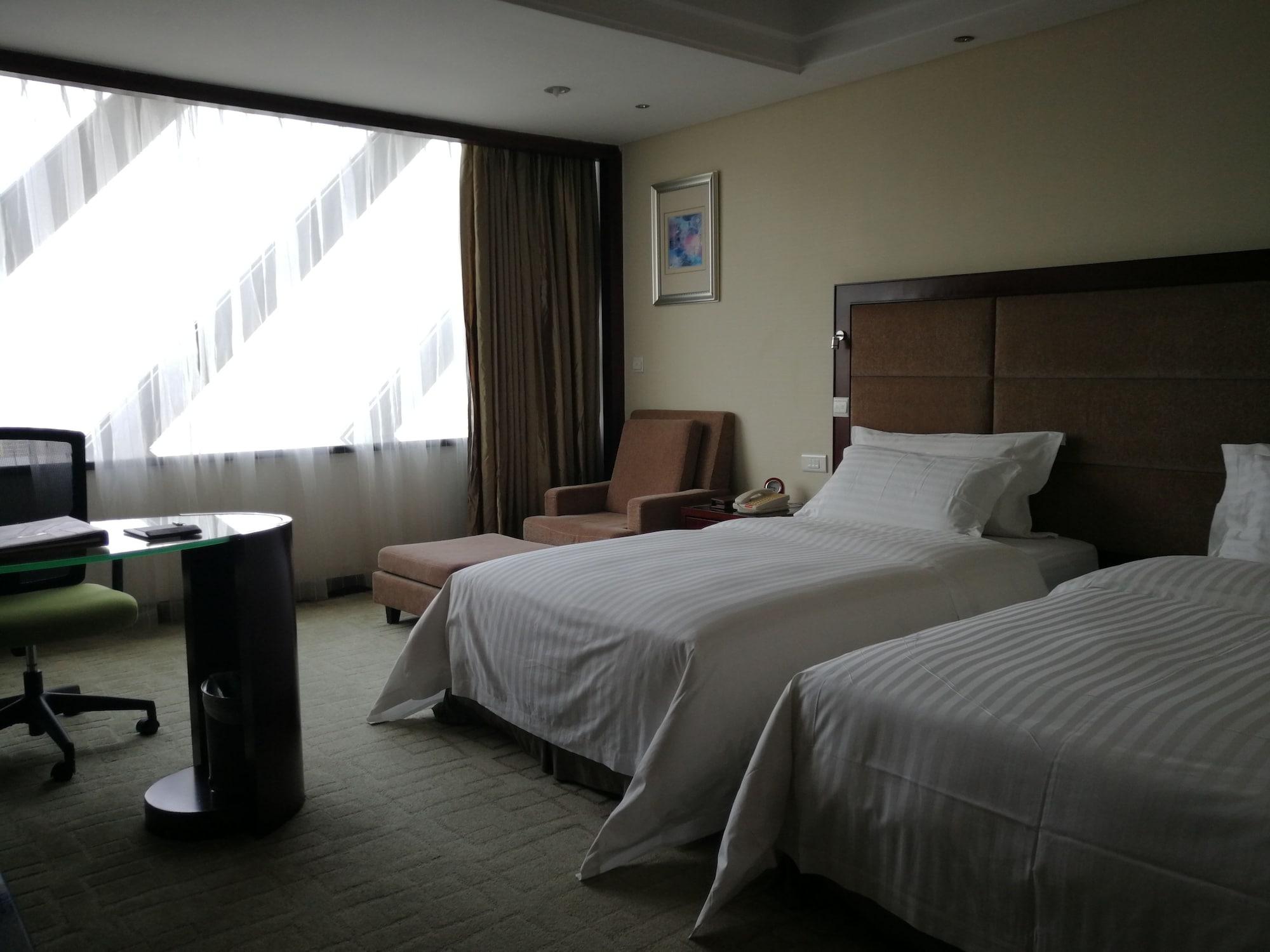 Daysun International Hotel Guangzhou Dış mekan fotoğraf