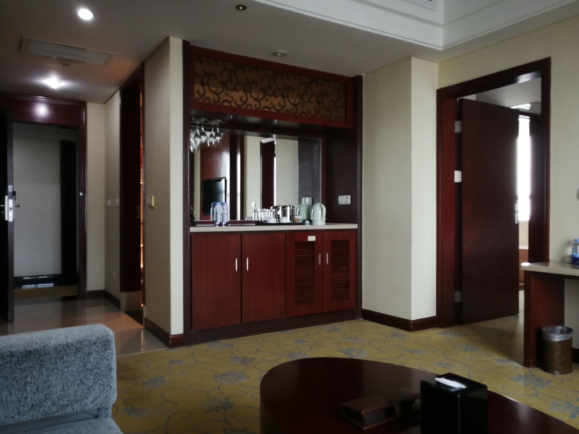 Daysun International Hotel Guangzhou Dış mekan fotoğraf